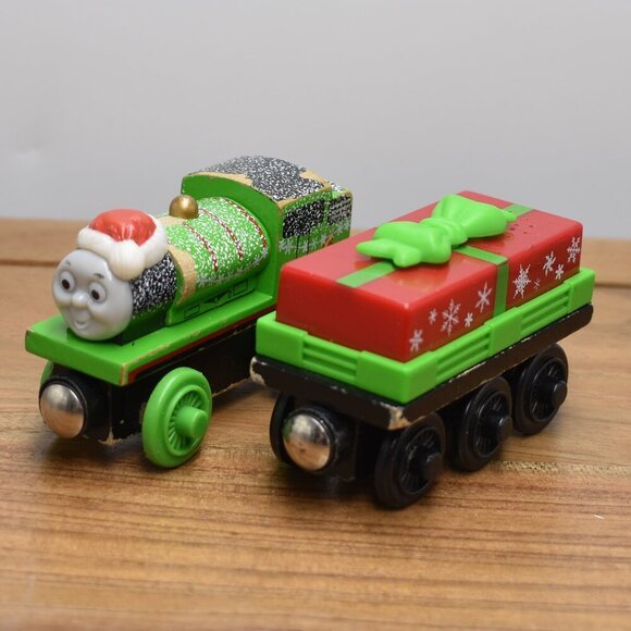 Holiday Percy & Holiday Present Car Thomas & Friends Wooden Railway Trains 2003 - Picture 1 of 10